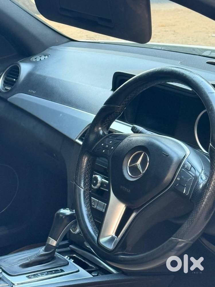 Mercedes-benz C-class 2012 Diesel 95000 Km Driven