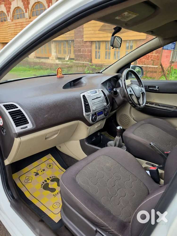 Hyundai I20 Top Model Vip Number, 1st Owner, 21000km