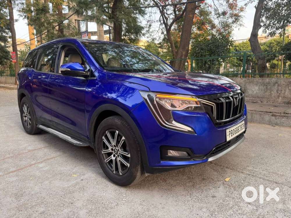 Mahindra Xuv700 2.0 Ax 7 Petrol At Str, 2021, Petrol