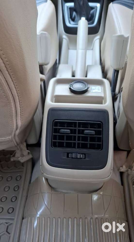 Maruti Suzuki Swift Dzire Vxi Optional, 2019, Petrol