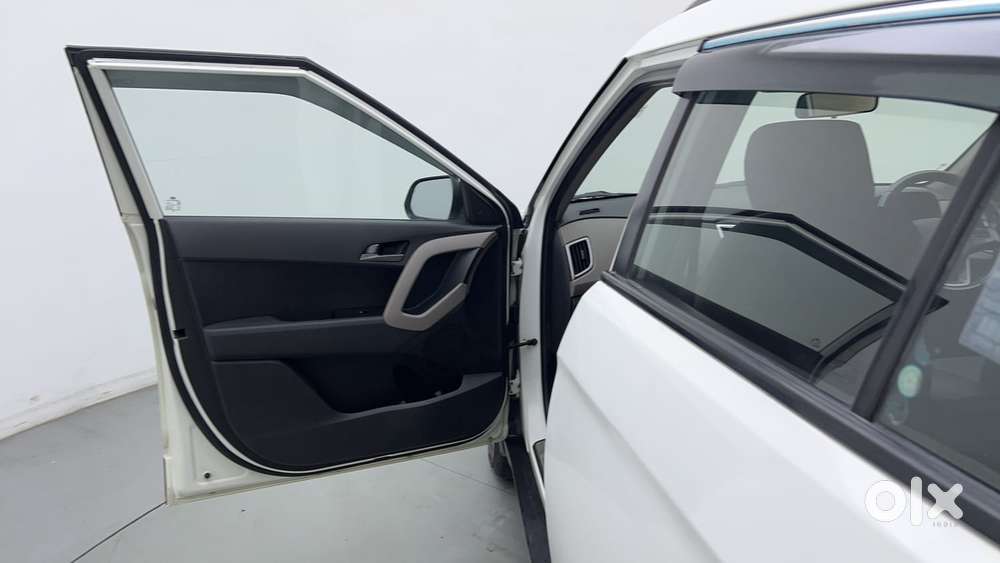 Hyundai Creta 1.6 Sx Plus Petrol At, 2017, Petrol