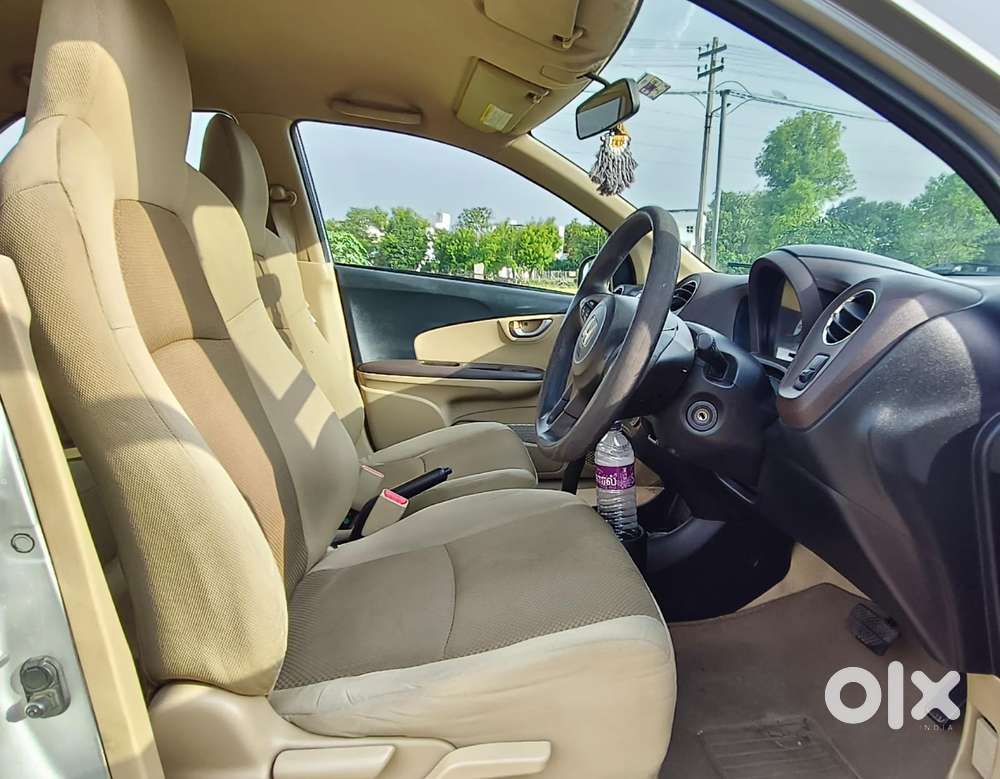 Honda Brio, 2013, Petrol