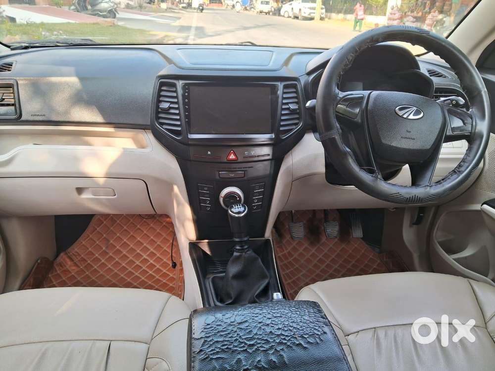 Mahindra Xuv300 W4, 2022, Petrol