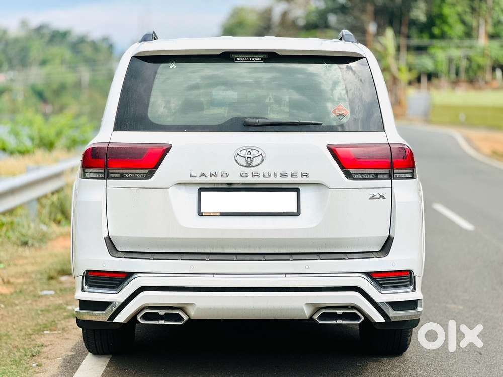Toyota Land Cruiser 3.3 Zx Diesel, 2023, Diesel
