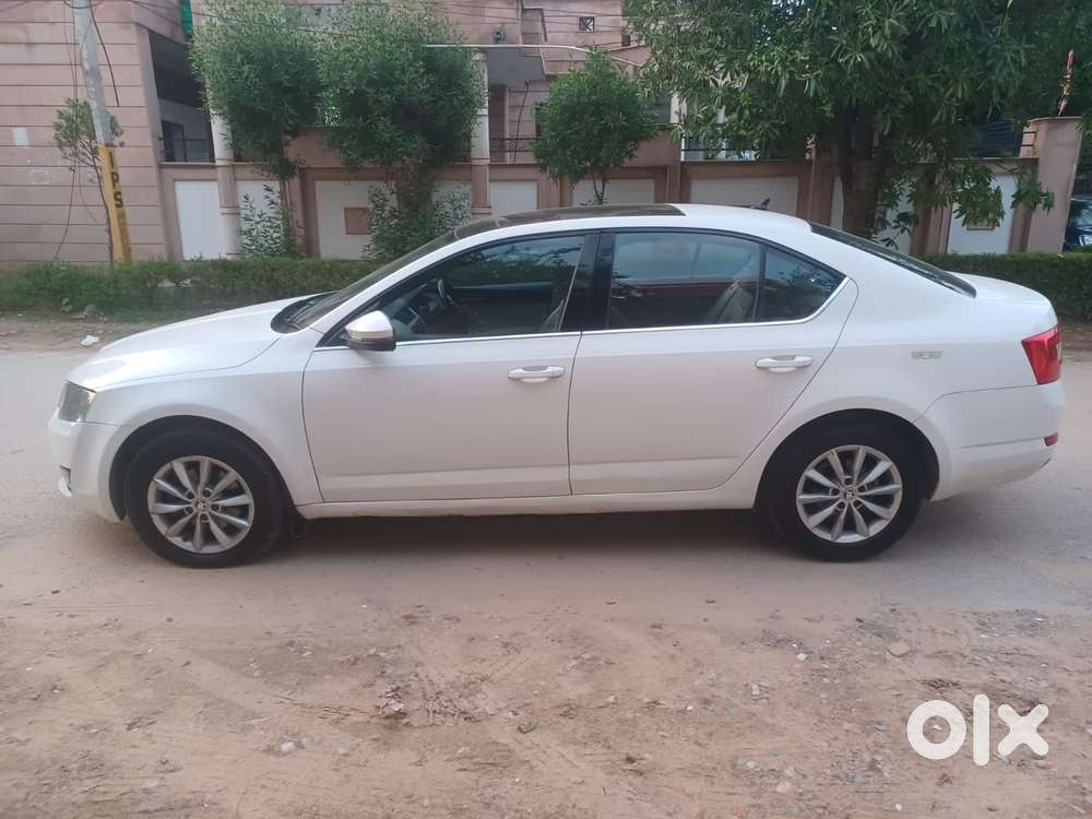 Skoda Octavia 2013-2017 Elegance 1.8 Tsi At, 2017, Diesel