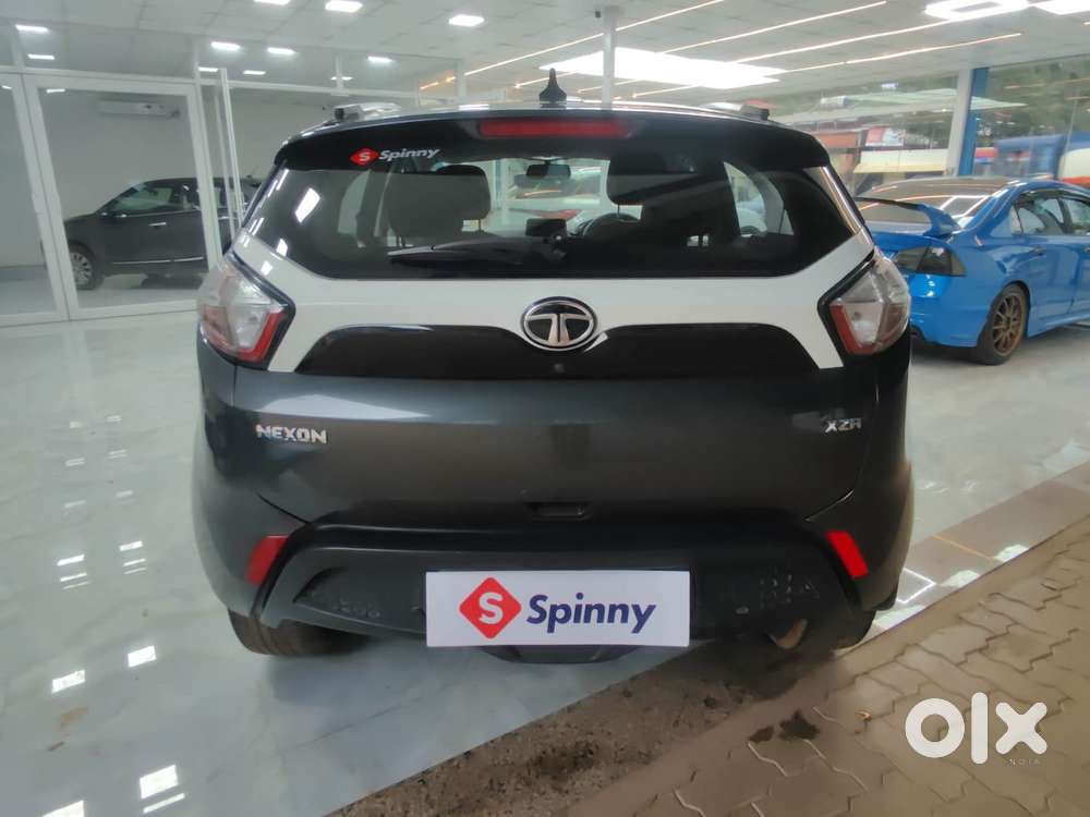 Tata Nexon 1.2 Revotron Xza Plus (l), 2019, Petrol