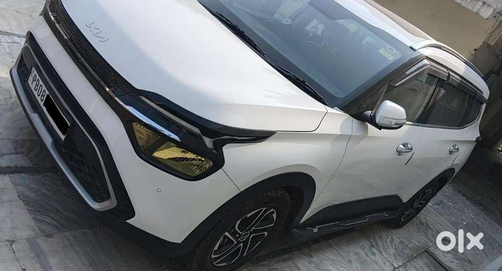 Kia Carens 2025 Diesel 31500 Km Driven