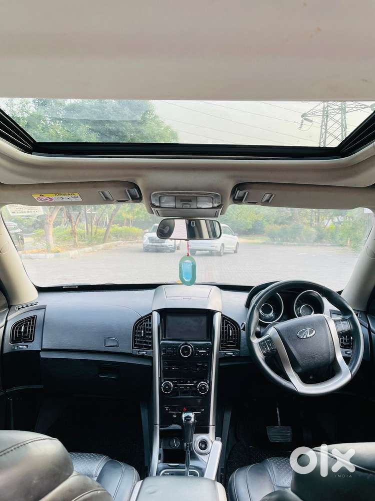 Mahindra Xuv500 W9 At 1.99, 2018, Diesel