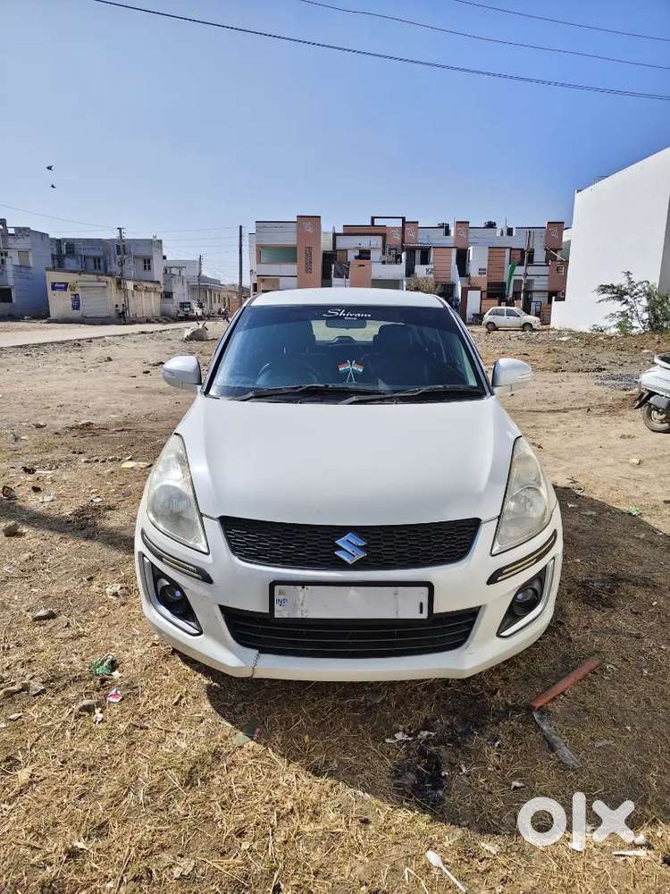 Maruti Swift Vxi Cng Year 2017