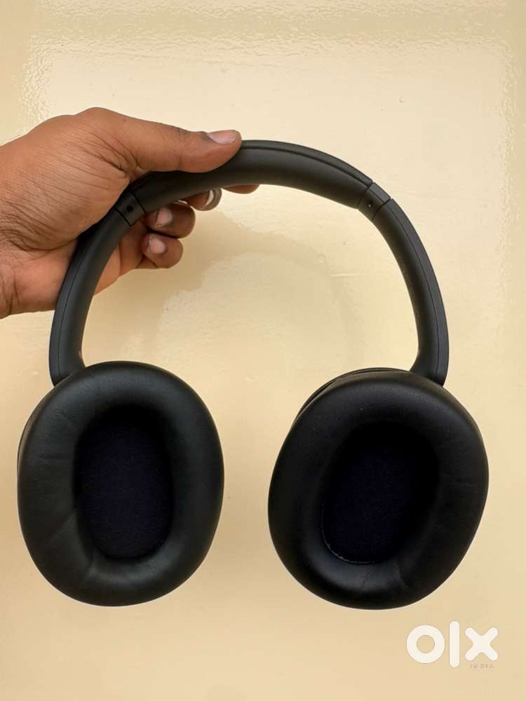 Sony WH-720N Active noise cancelation bluetooth headset, 35hrs battery