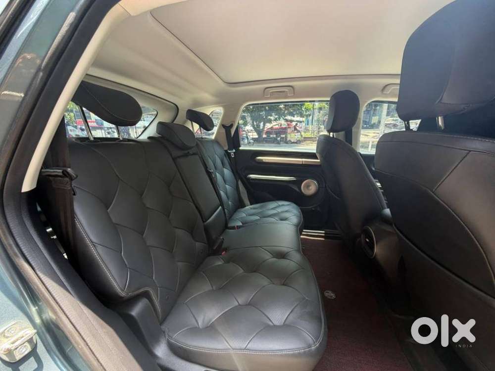 Mg Windsor Ev Essence, 2025, Electric