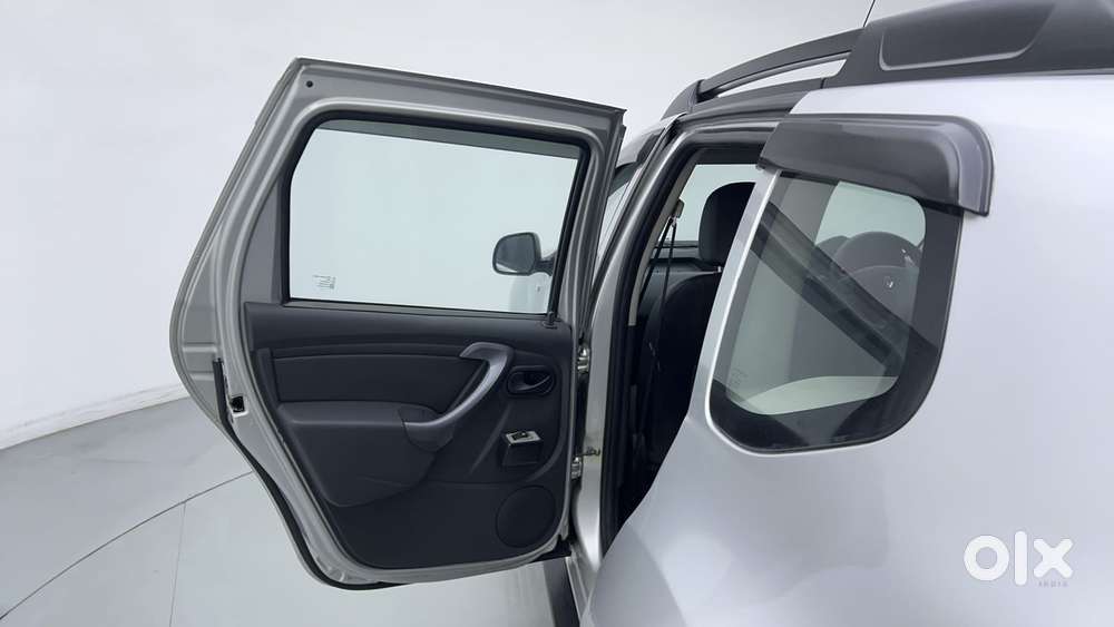 Renault Duster 1.5 Petrol Rxe, 2015, Petrol