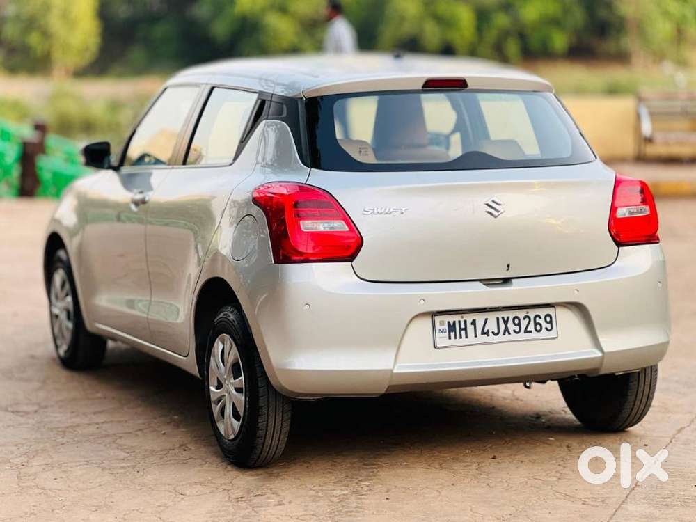 Maruti Suzuki Swift Vxi + Manual, 2022, Petrol