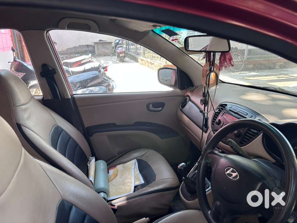 Hyundai I10 Petrol 2010 Good Condition With All Four New Tyres