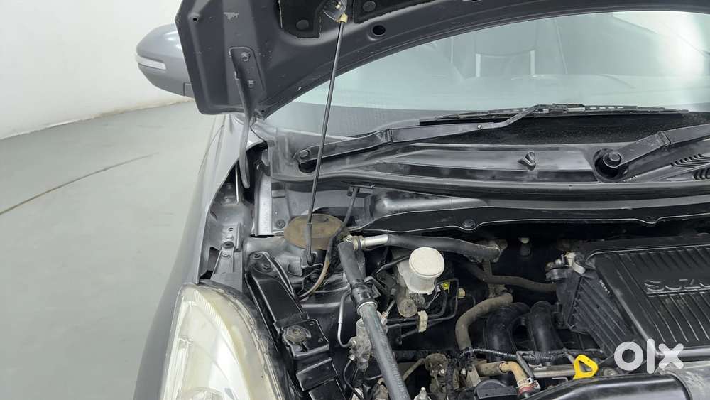 Maruti Suzuki Swift Vvt Vxi, 2016, Petrol