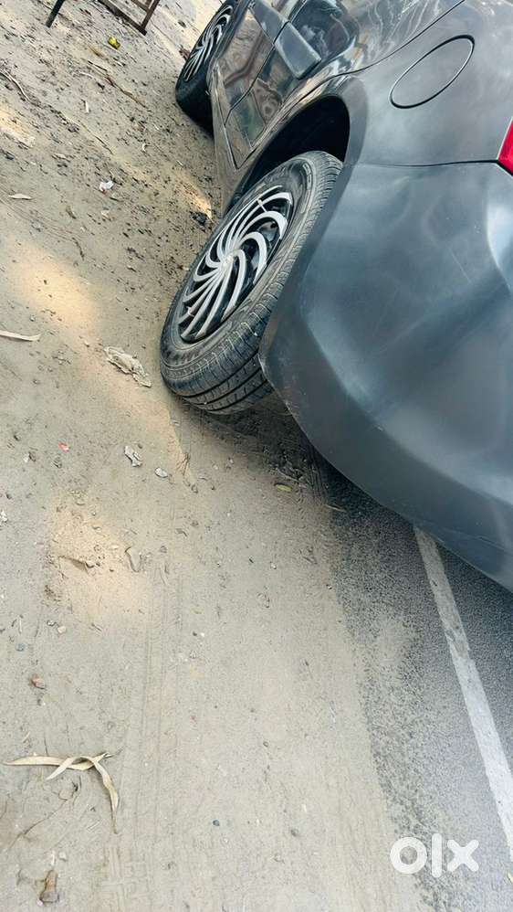 Maruti Suzuki Swift Dzire 2015 Diesel 70000 Km Driven