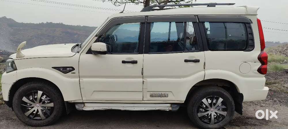 Mahindra Scorpio Classic 2018 Diesel 154000 Km Driven