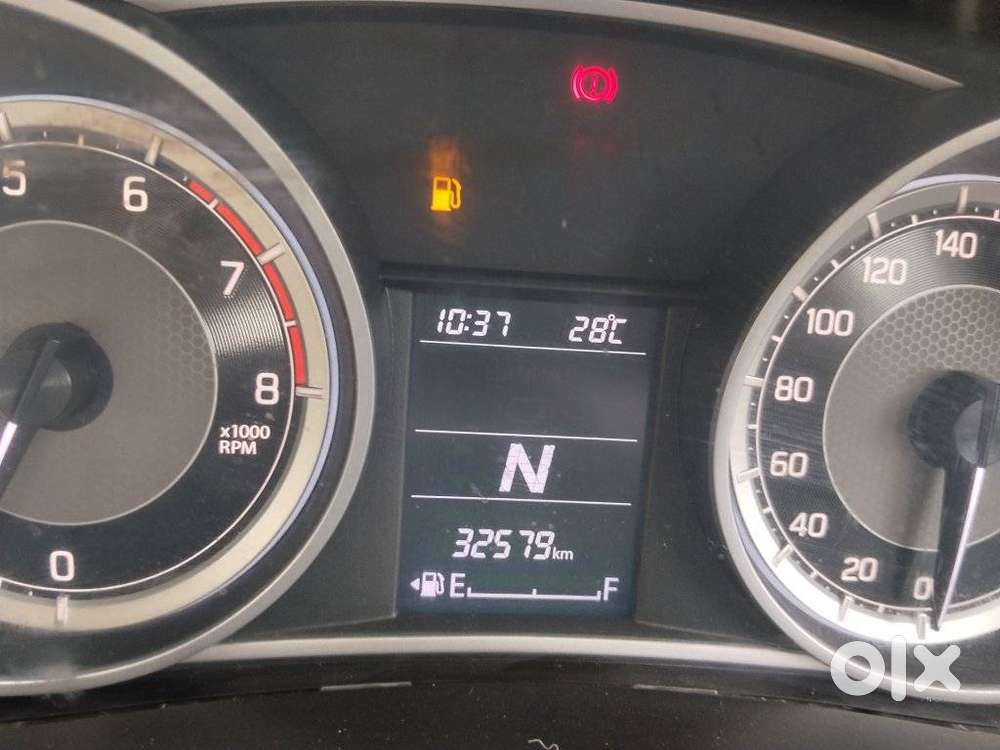 Maruti Suzuki Swift Dzire 1.2 Vxi Bsiv, 2018, Petrol