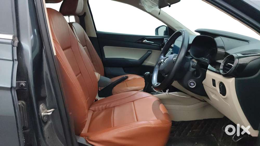 Skoda Slavia Ambition 1.5l Tsi Mt, 2023, Petrol