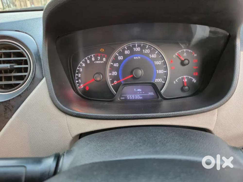 Hyundai Grand I10 Crdi Sportz Petrol 2015