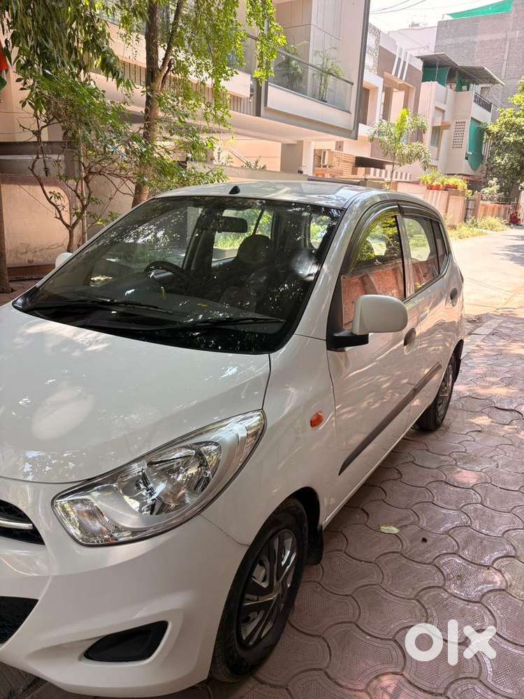Hyundai I10 2015 Petrol Well Maintained