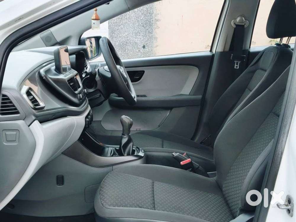 Tata Altroz 1.2 Xt, 2020, Petrol