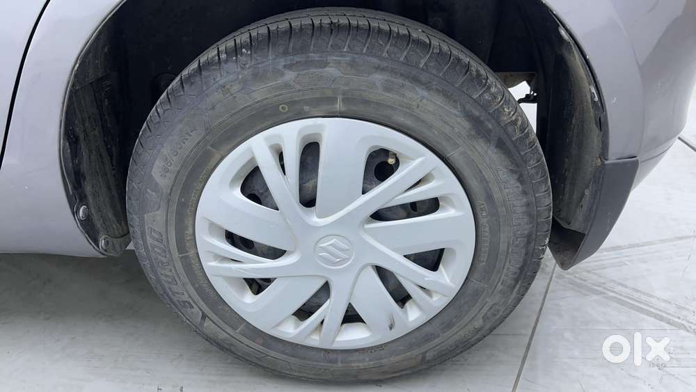 Maruti Suzuki Swift Vvt Vxi, 2015, Petrol