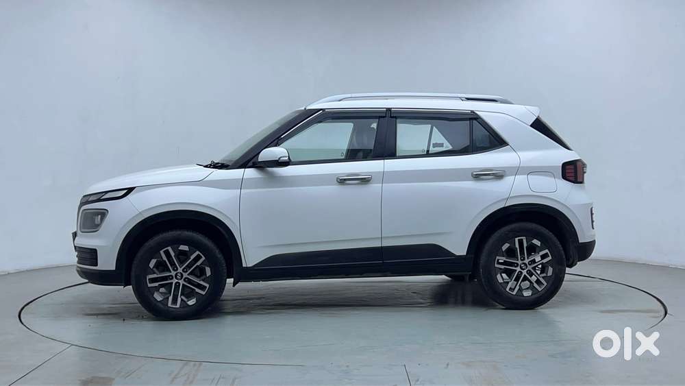 Hyundai Venue 1.0 Sx (o) Turbo Dct, 2023, Petrol