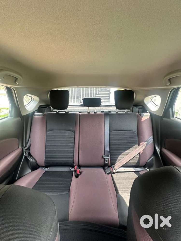 Maruti Suzuki Fronx Delta+ags