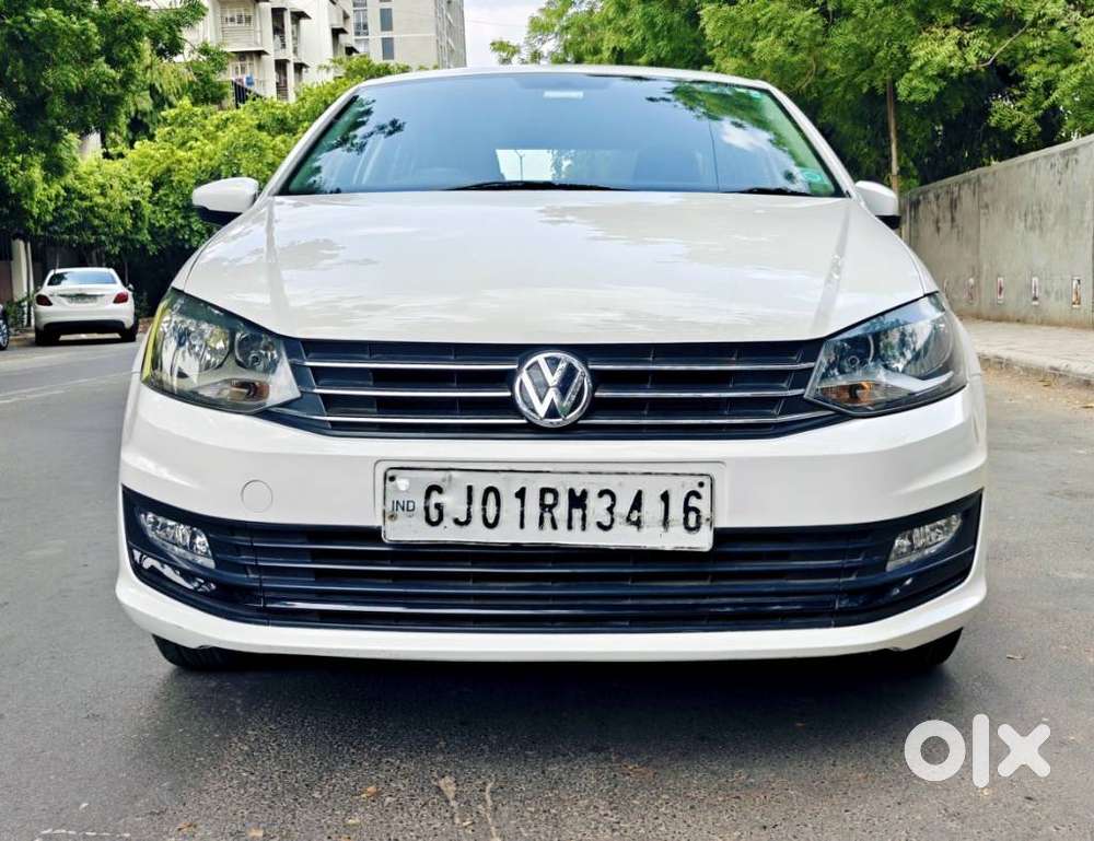 Volkswagen Vento 1.2 Tsi Comfortline At, 2015, Petrol