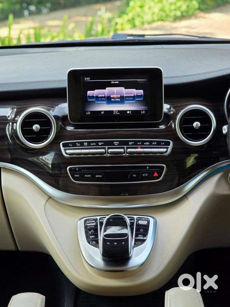 Mercedes-benz V-class 2.1 220 Expression Diesel At, 2020, Diesel