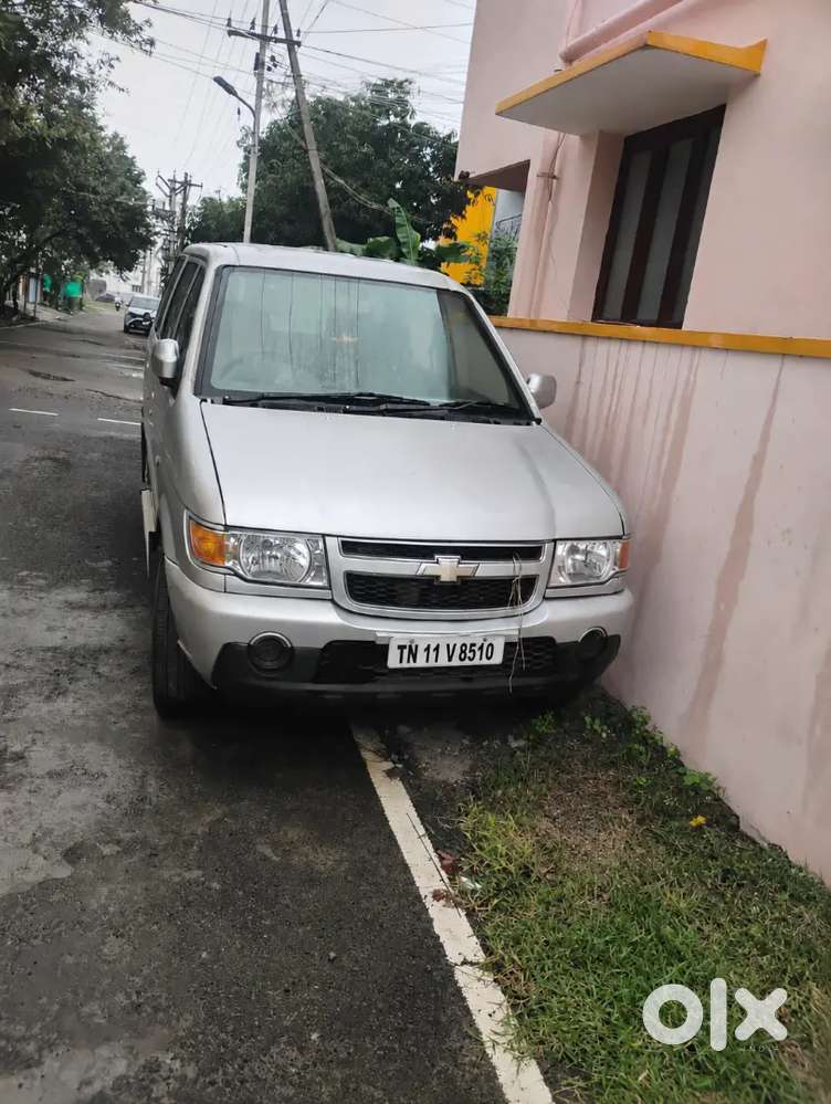 Chevrolet Tavera Neo 3 Ls P9 Bs3 (2017) – For Sale