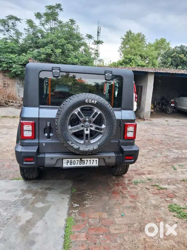 Mahindra Vision S 2021