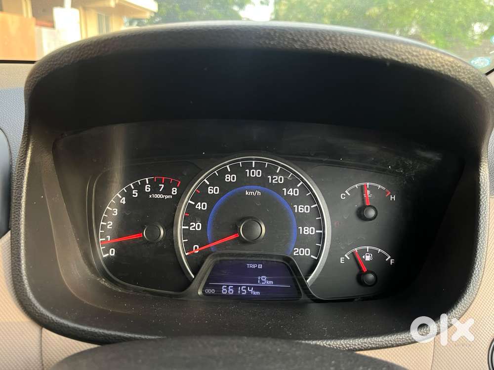 Hyundai Grand I10 1.2 Crdi Asta, 2015, Petrol