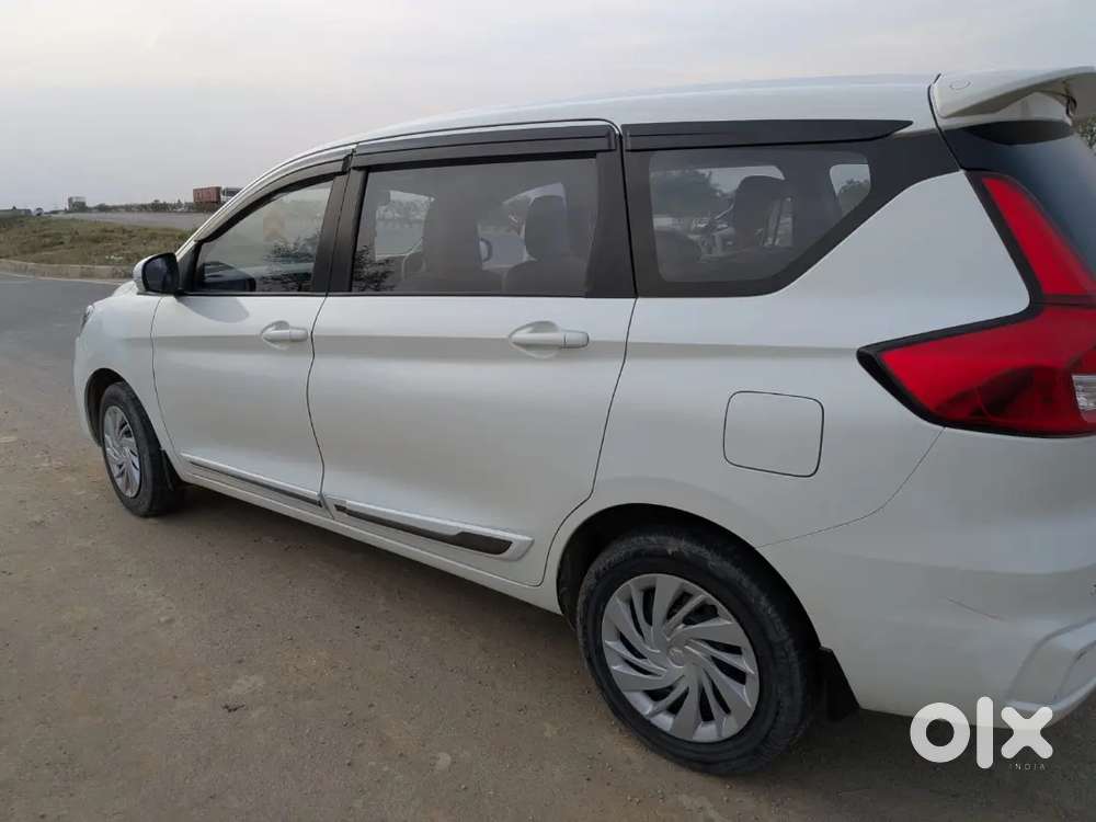 Maruti Suzuki Ertiga 2024 Cng & Hybrids Well Maintained