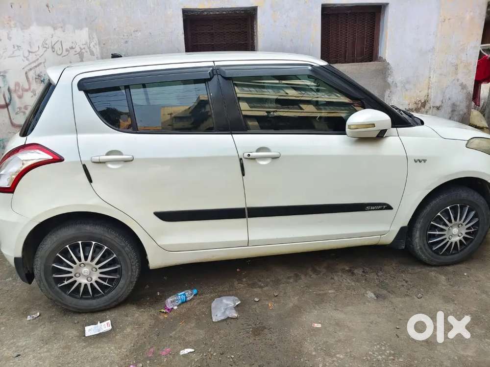 Maruti Suzuki Swift 2012 Petrol 42000 Km Driven