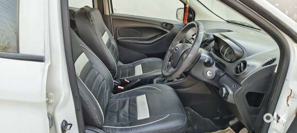 Ford Figo Petrol Titanium, 2017, Petrol