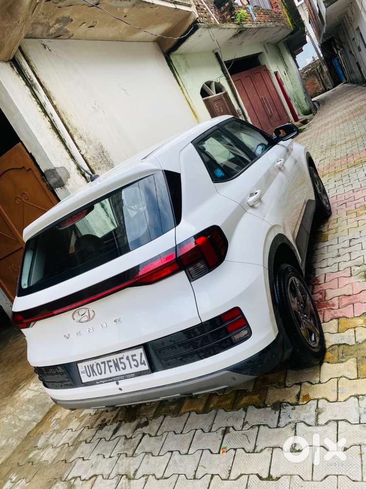 2023 Hyundai Venue Petrol Manual