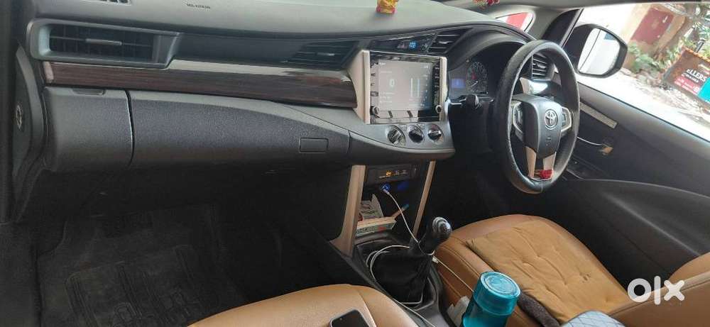 Toyota Innova Crysta 2.4 Gx Limited Edition 8 Str, 2023, Diesel