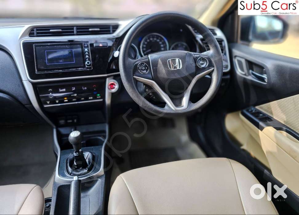 Honda City 1.5 V 4th Gen I-vtec Mt, 2017, Petrol