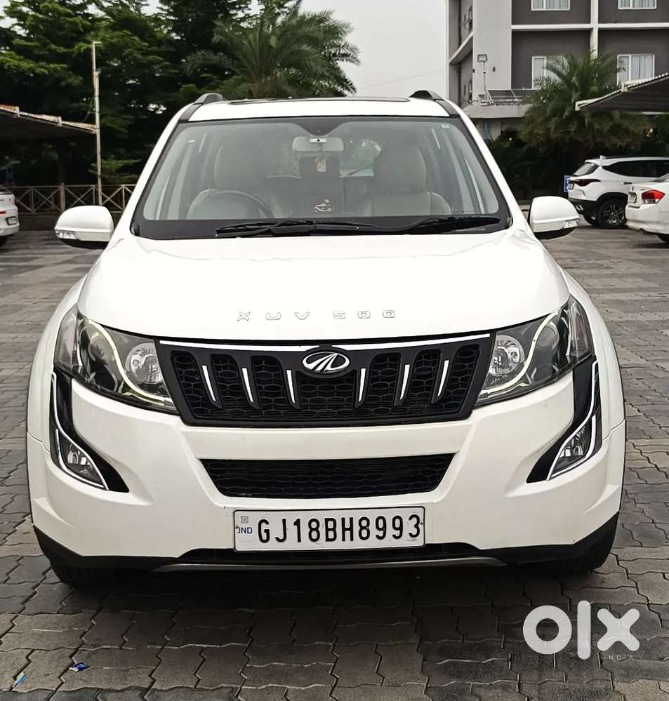 Mahindra Xuv500 Fwd W10 2017 Diesel 50000 Km Driven First Owner