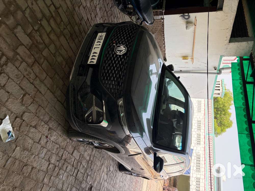 Mg Hector Plus