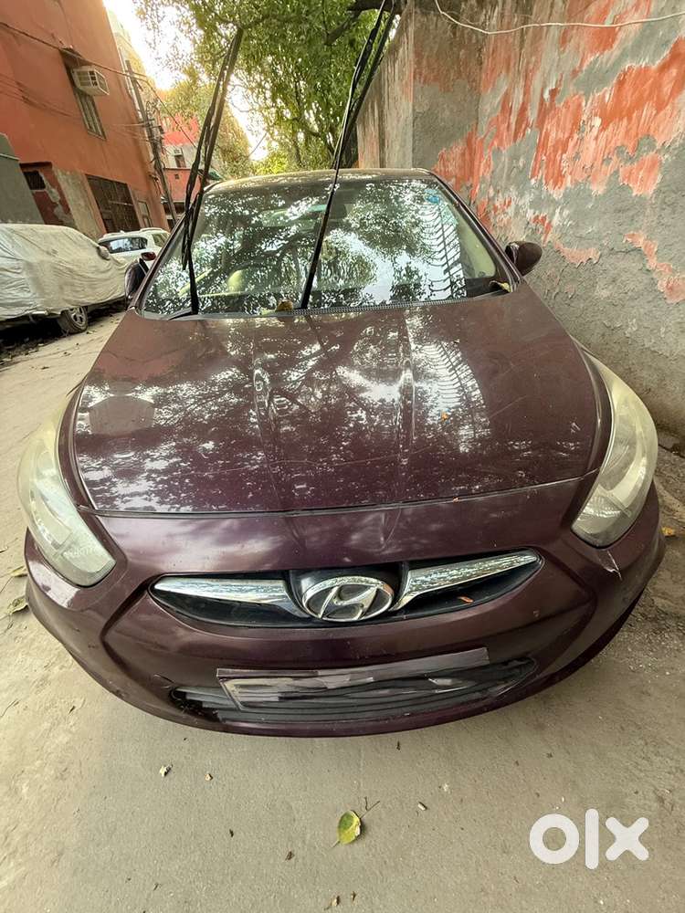 Hyundai Verna November 2011 2nd Owner