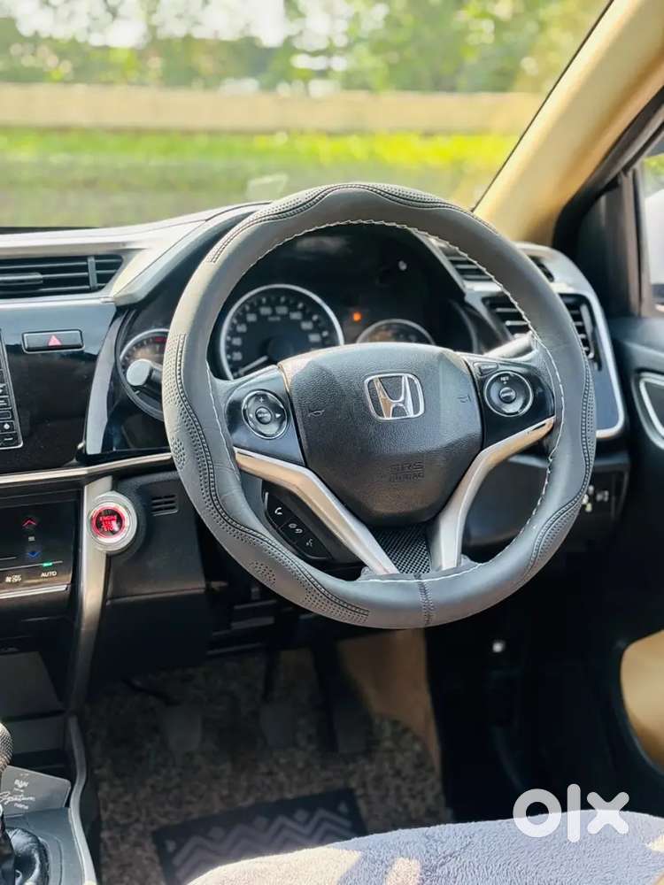 Honda City 1.5 V 2021