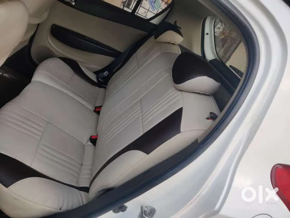 Hyundai I20 2011 Diesel 120000 Km Driven