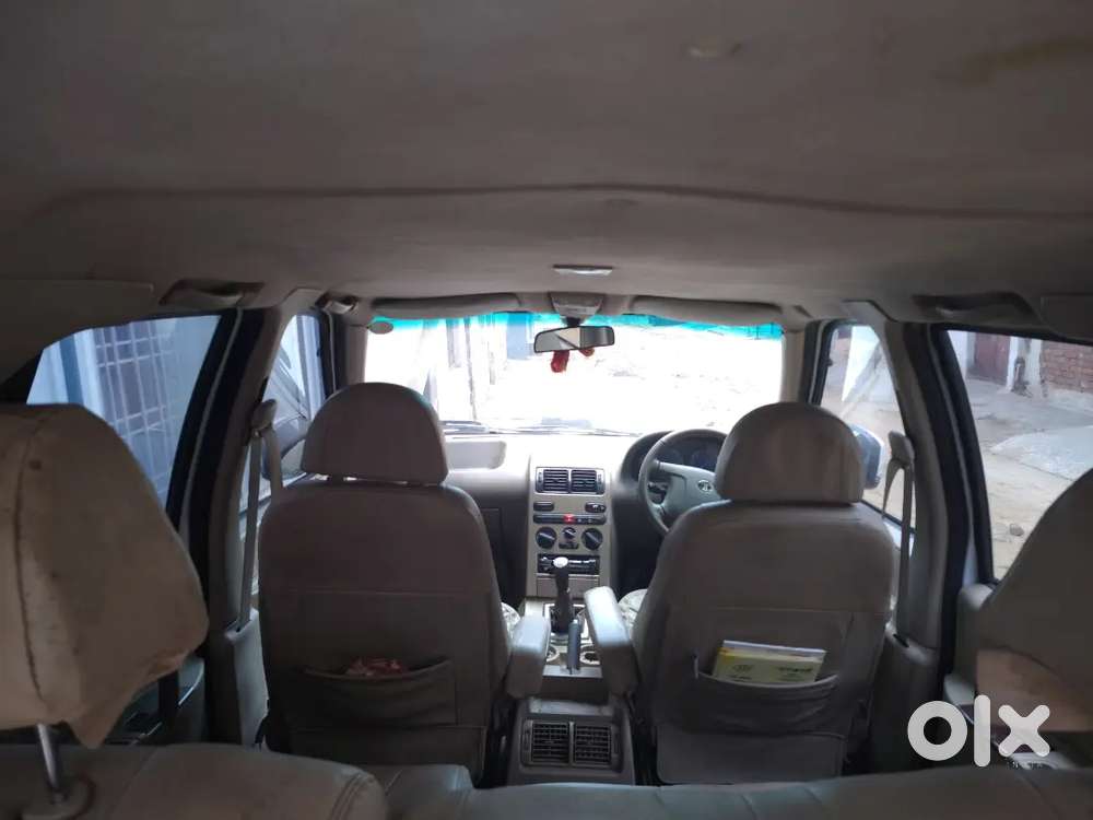 Tata Safari 2012