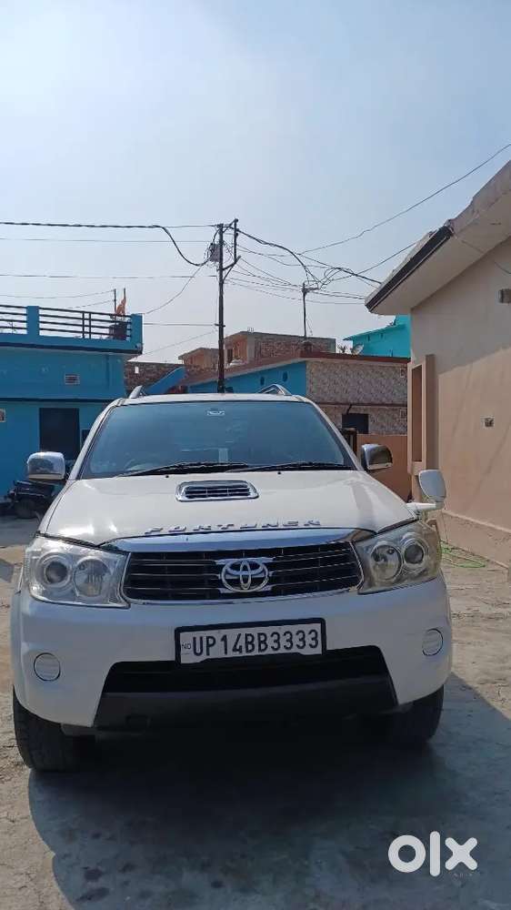 Toyota Fortuner 2010 Diesel 247000 Km Driven