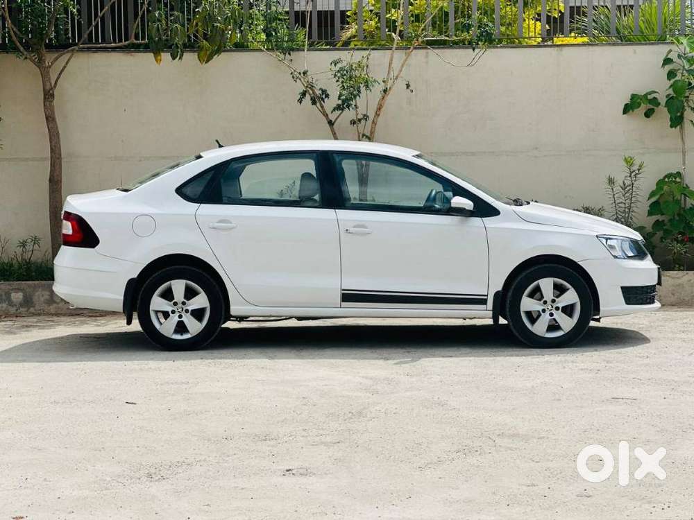 Skoda Rapid Tsi Active 1.0 Mt, 2020, Petrol