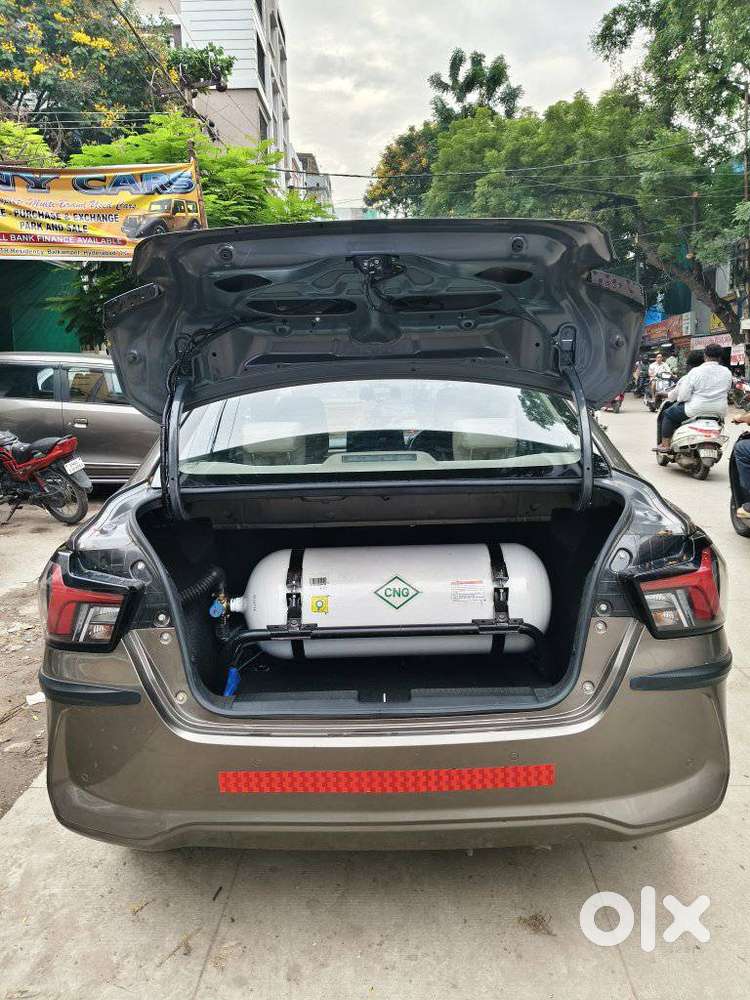 Maruti Suzuki Dzire 1.2 Vxi Cng, 2025, Cng & Hybrids