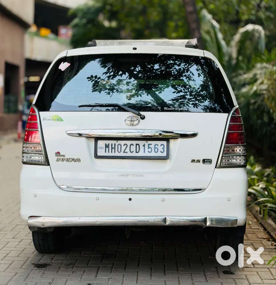 Toyota Innova 2.5 G 8 Seater 2011